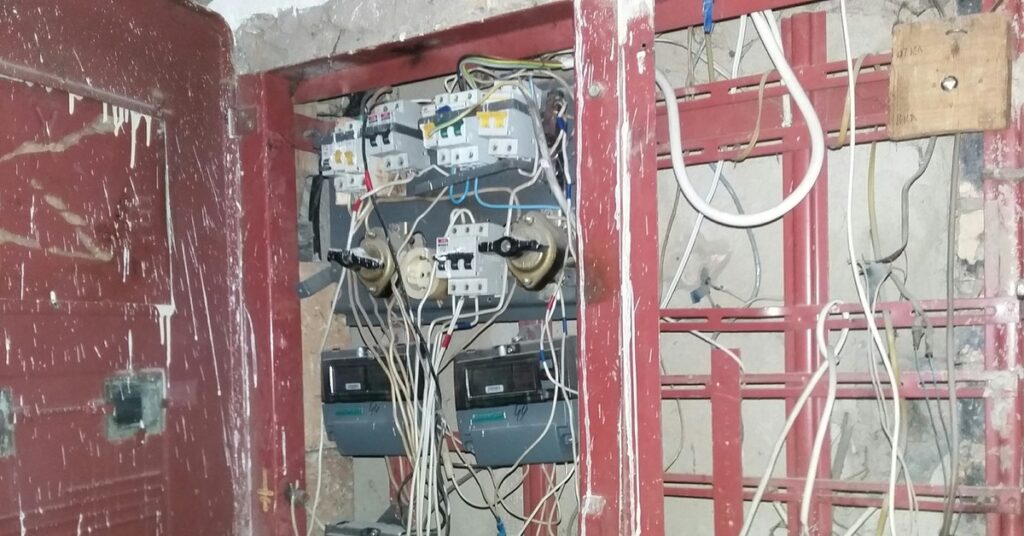 Демонтаж электрощита